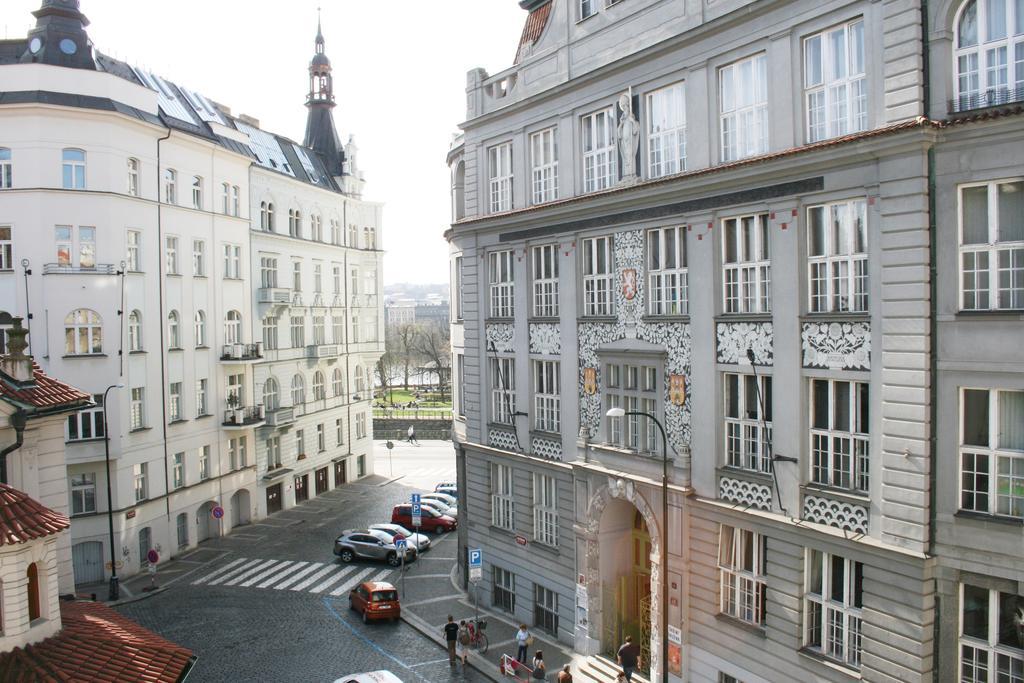 Apartment Lea Praga Zewnętrze zdjęcie